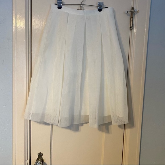 Soprano Mesh Off White Pleated Waist Full Skirt Size XL - Picture 3 of 8